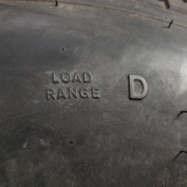 37 x 12.50 R16.5 LT Goodyear Wrangler MT oz (D/8-Ply) 90%+ Tread-663